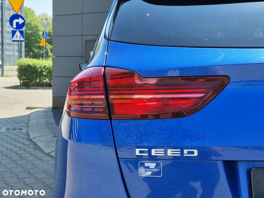 Kia Ceed 1.5 T-GDI M DCT - 27