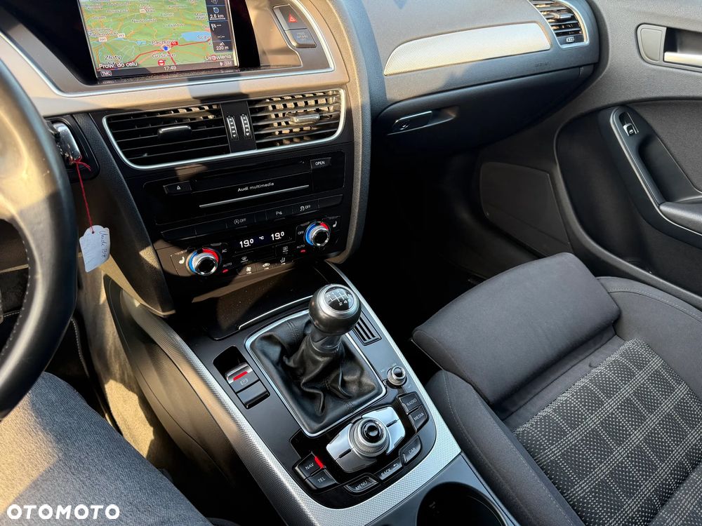 Audi A4 Avant 2.0 TDI DPF Ambition - 31