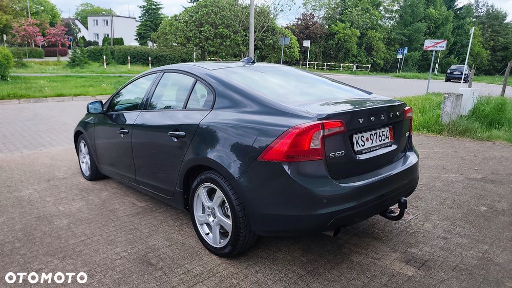 Volvo S60 D3 Geartronic Summum - 39