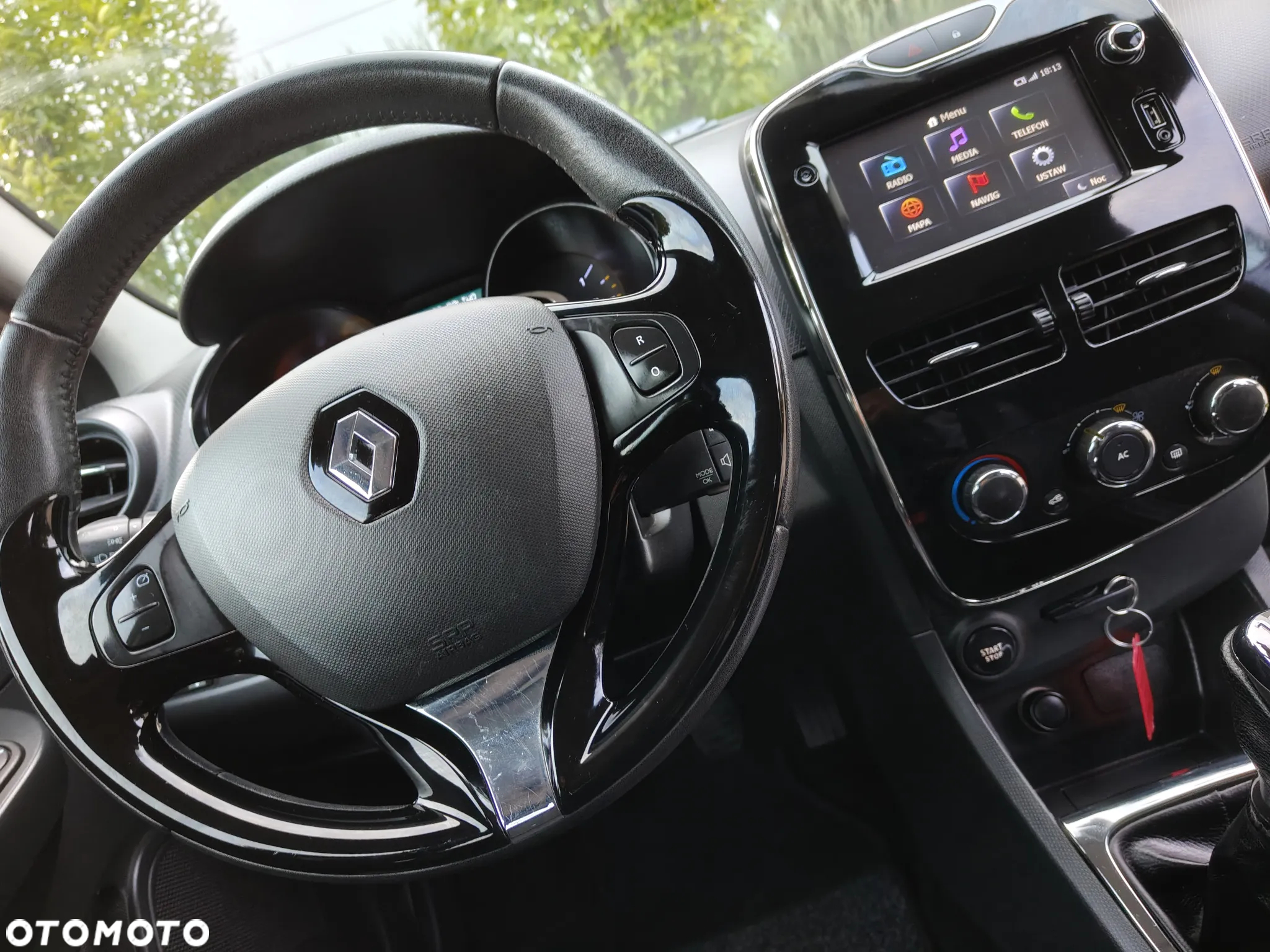Renault Clio 1.2 16V 75 GPS - 21