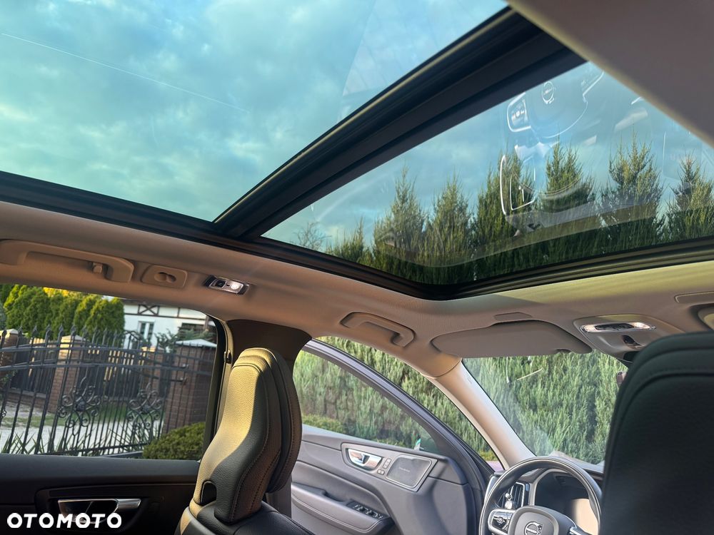 Volvo XC 60 B4 D Inscription - 25