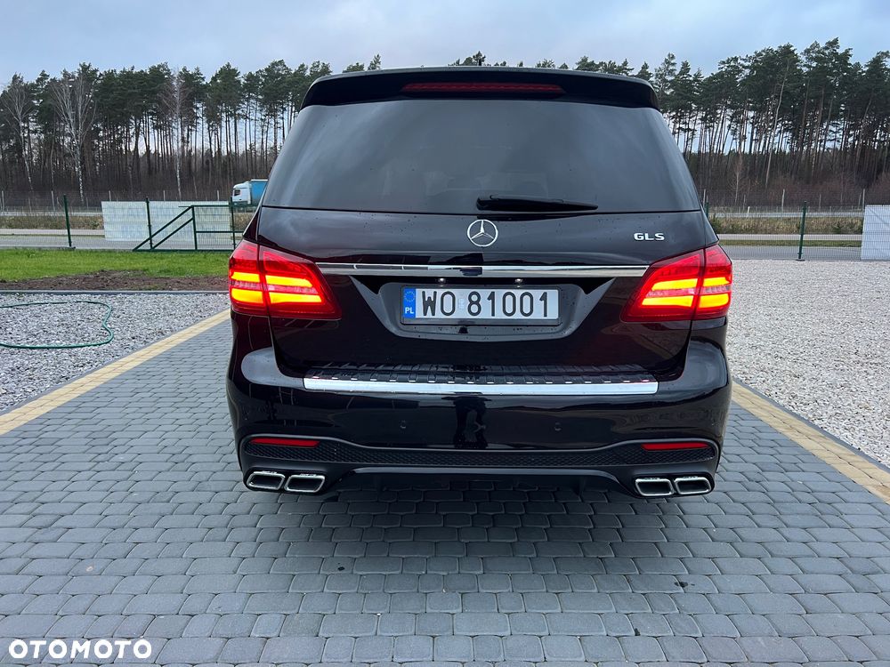 Mercedes-Benz GLS - 8