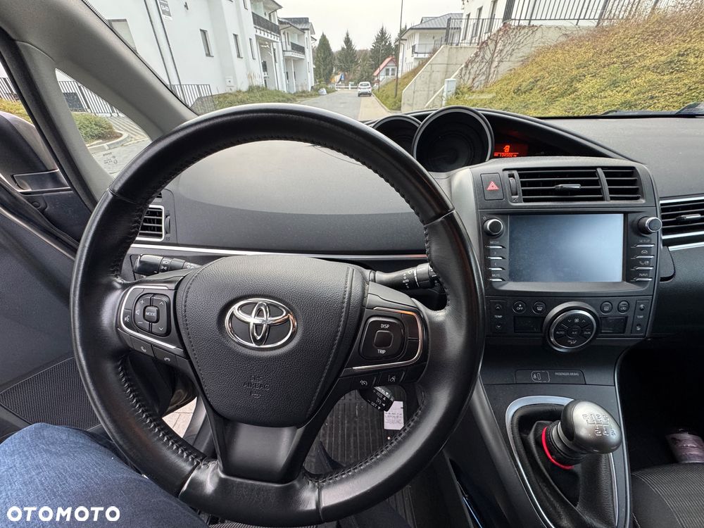 Toyota Verso 1.8 Premium 7os EU6 - 2
