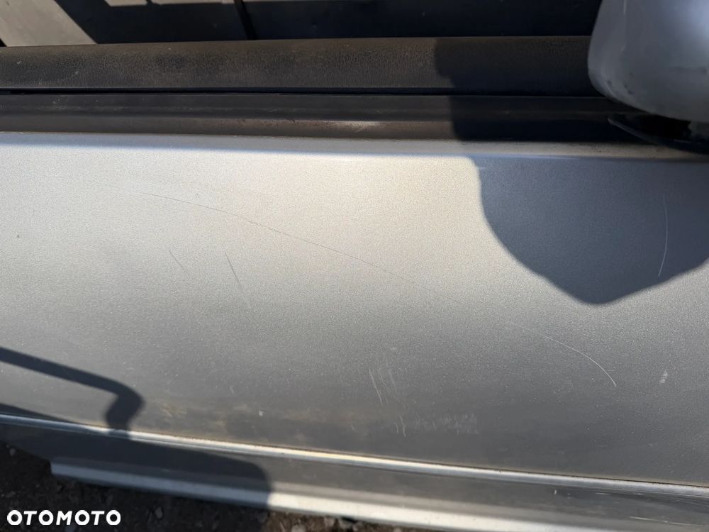 Drzwi prawe Volkswagen Bora kombi kolor LA7W przednie przód OE - 2
