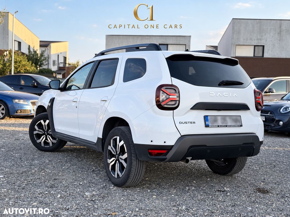 Dacia Duster 2023 photo 3