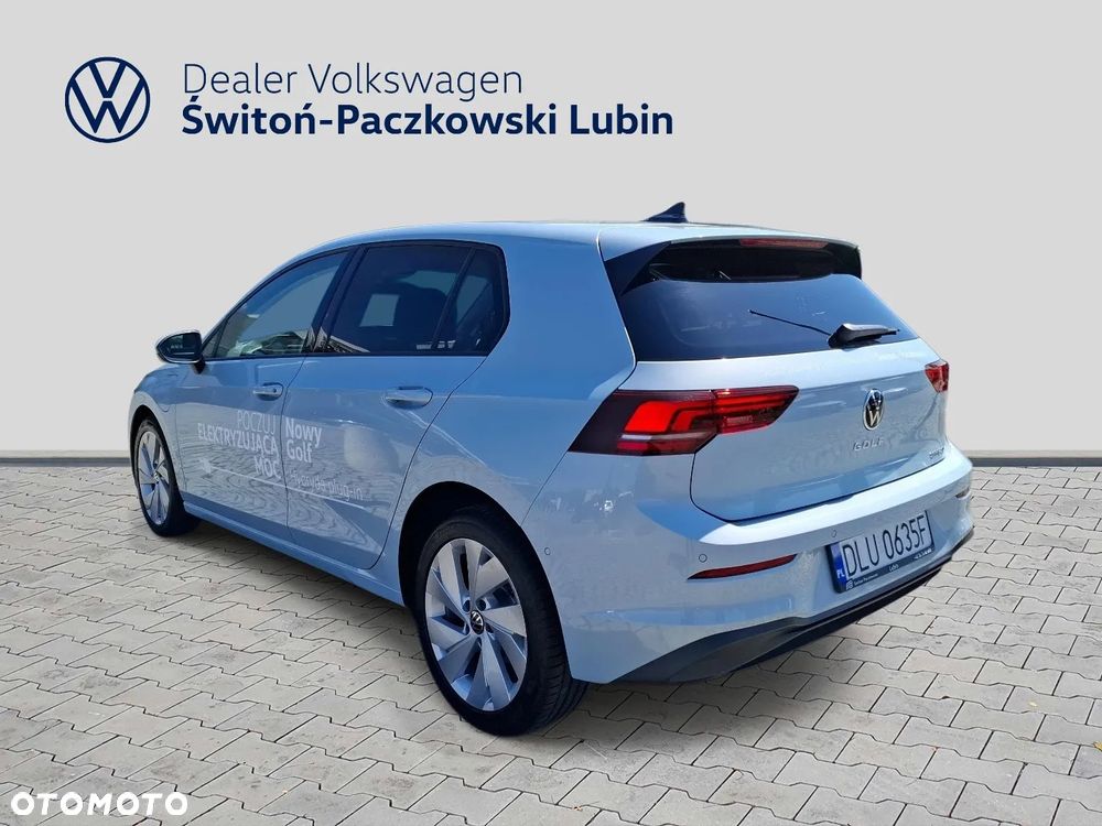 Volkswagen Golf - 4