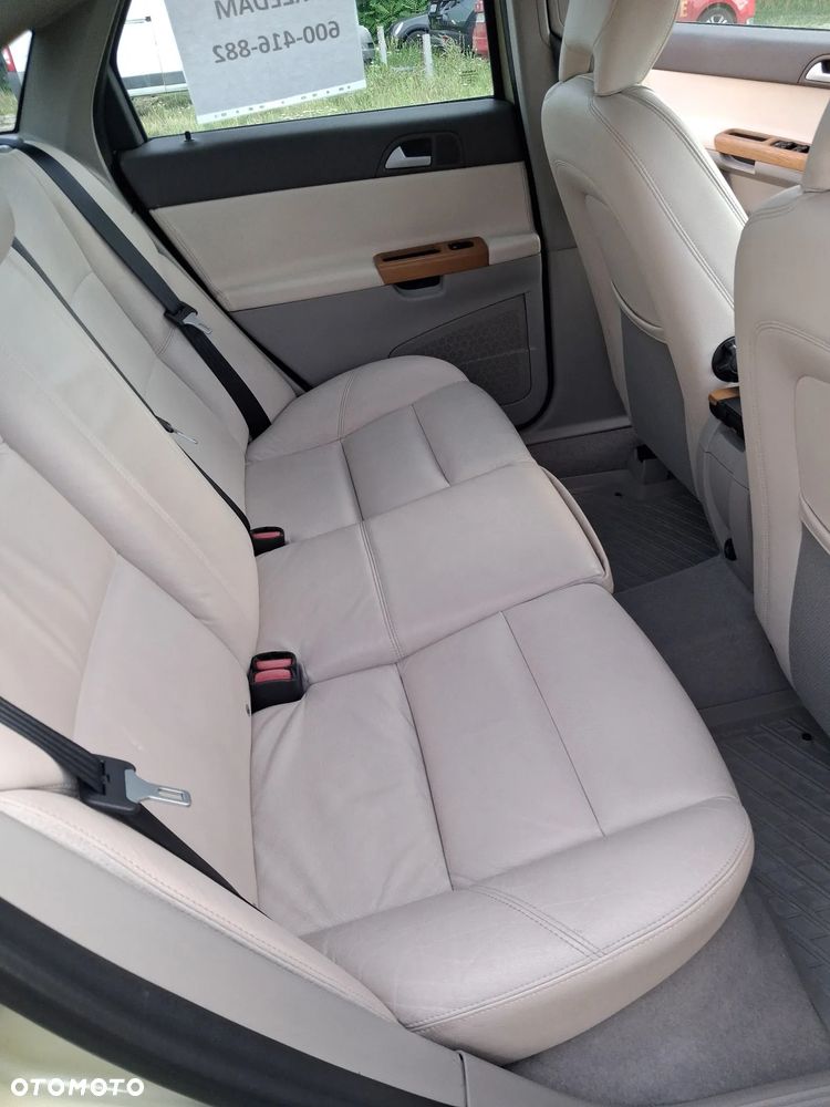 Volvo S40 1.8 Summum - 6