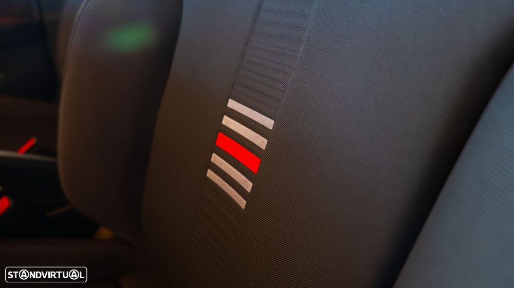 SEAT Ibiza 1.0 TSI FR - 29