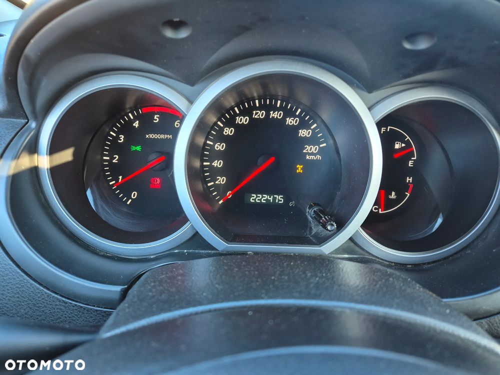 Suzuki Grand Vitara 1.9 DDiS Comfort DPF - 15