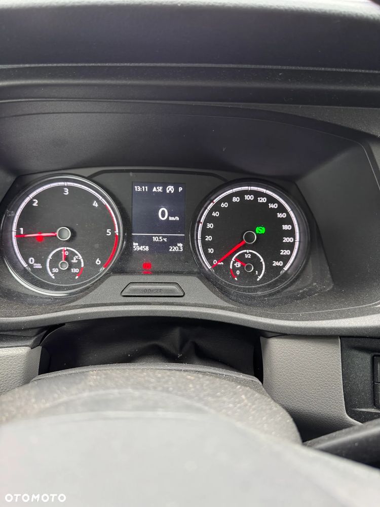 Volkswagen Caravelle 2.0 TDI L1 Highline 4Motion DSG - 8