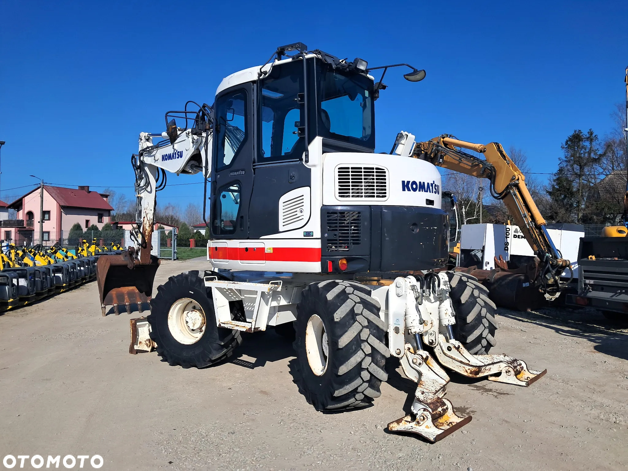 Komatsu PW 98MR-8 - 3