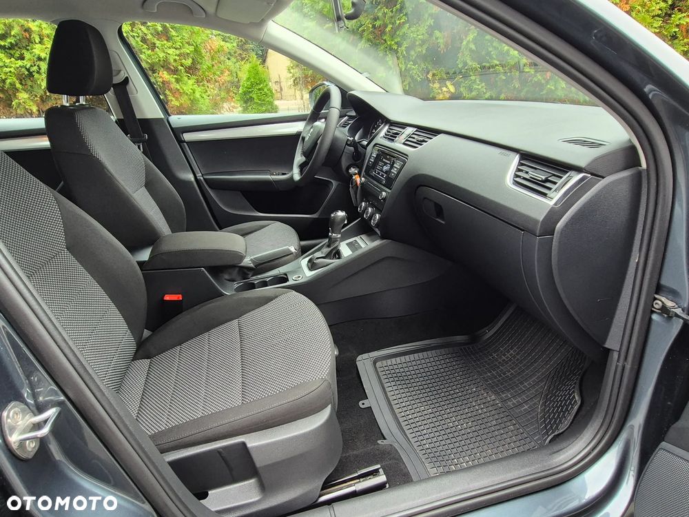 Skoda Octavia 1.6 TDI Edition DSG - 31