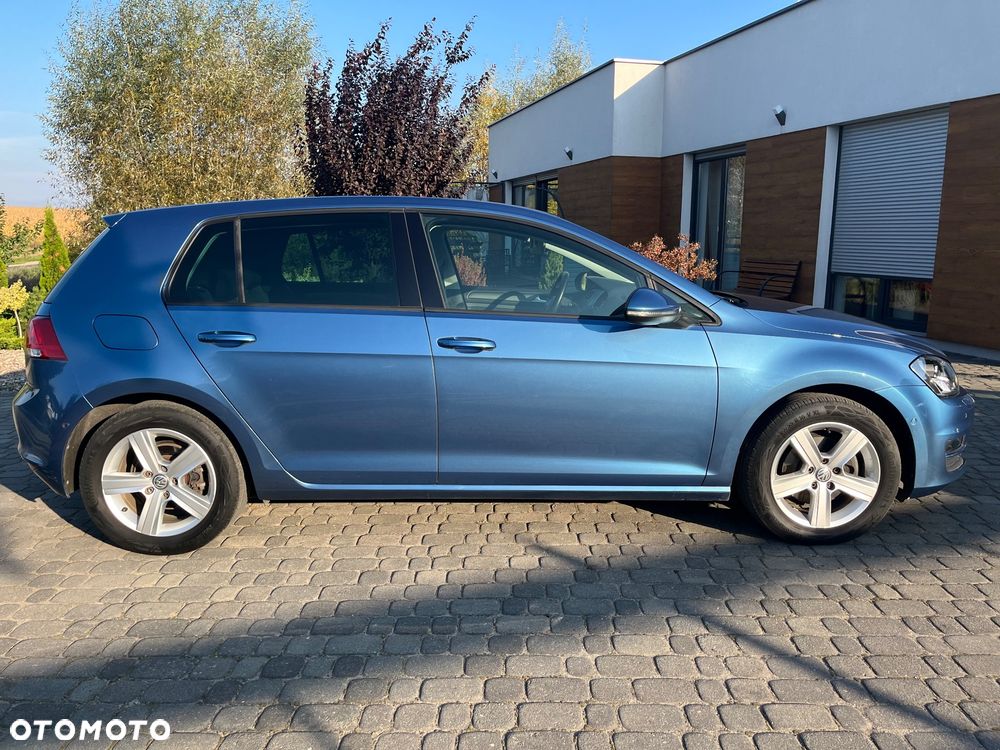 Volkswagen Golf - 4