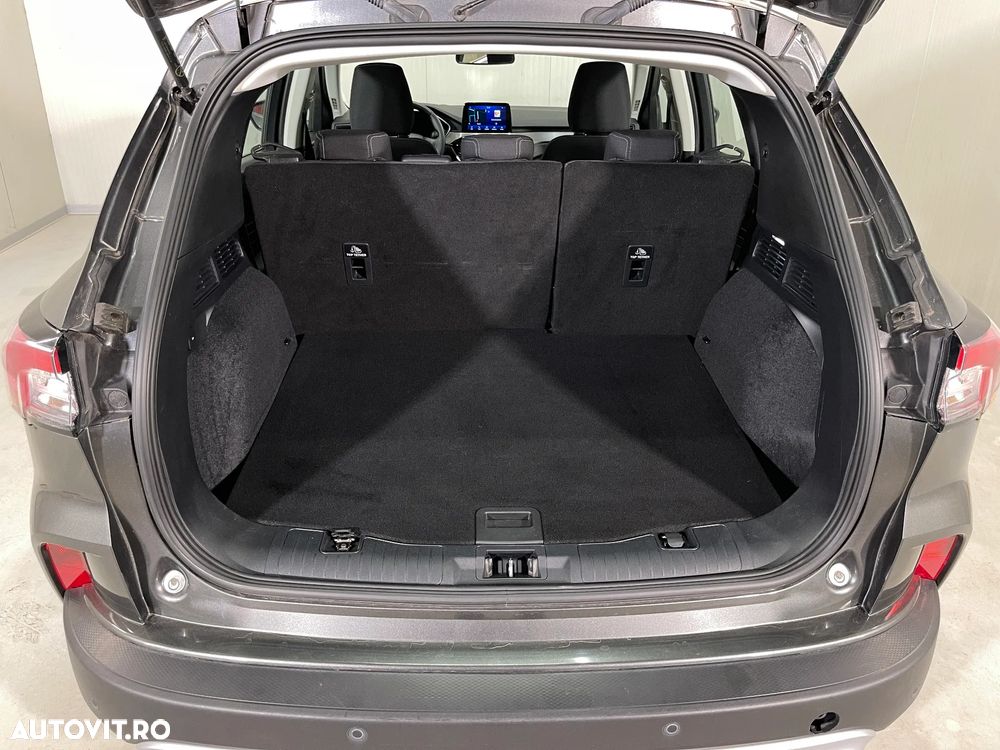 Ford Kuga 2.5 Duratec FHEV TITANIUM - 13