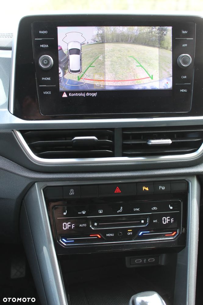 Volkswagen T-Roc 2.0 TDI SCR DSG ACTIVE - 15