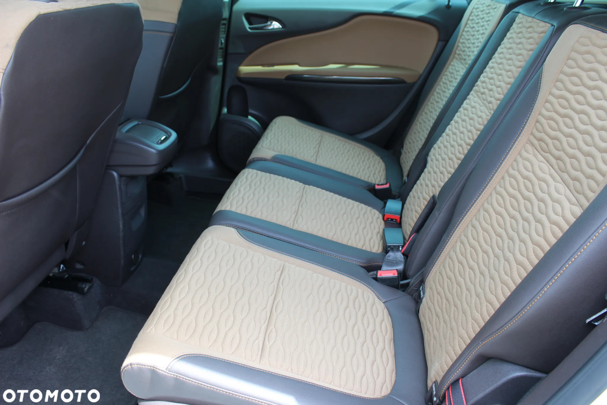 Opel Zafira Tourer 2.0 CDTI Innovation - 10