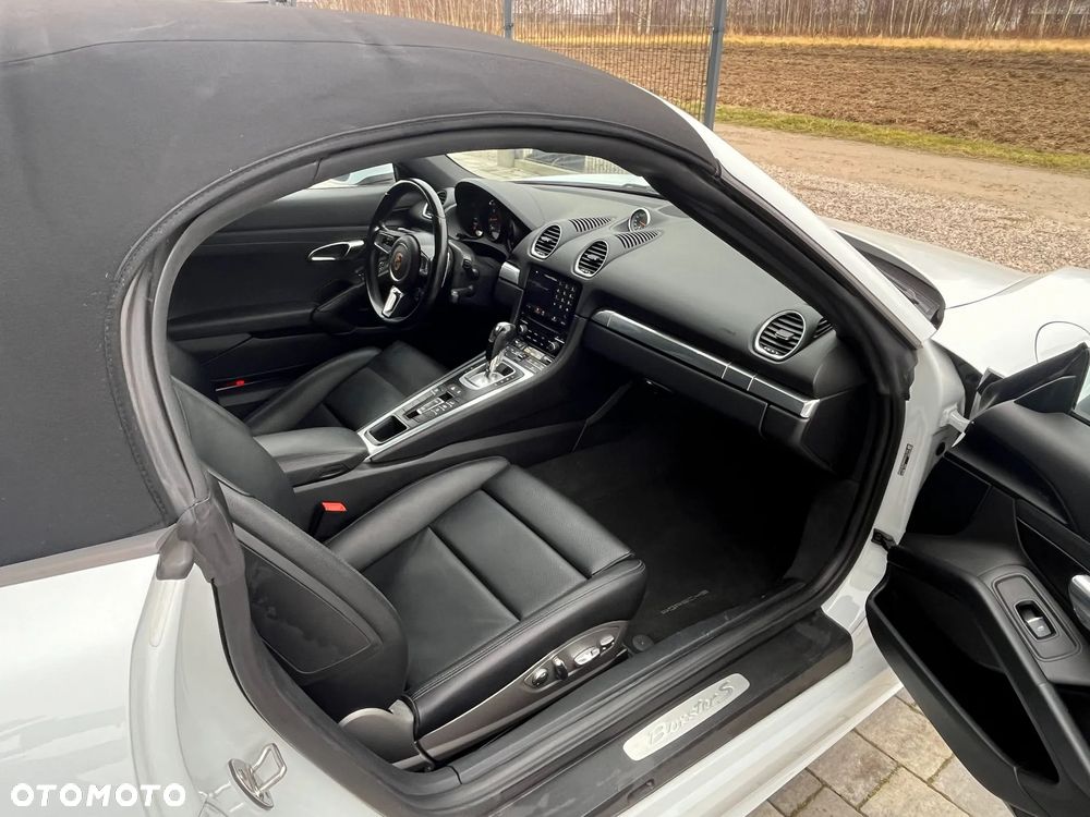 Porsche 718 Boxster S PDK - 14