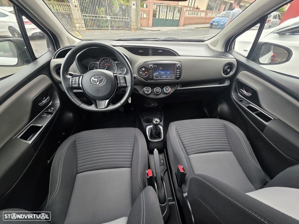 Toyota Yaris 1.0 VVT-i Comfort Plus - 6