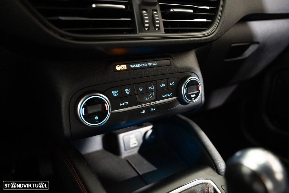 Ford Kuga 1.5 EcoBoost ST-Line - 20