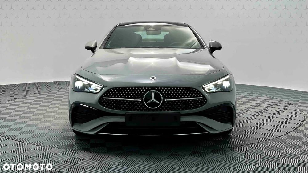 Mercedes-Benz CLE 200 mHEV 4-Matic AMG Line - 9