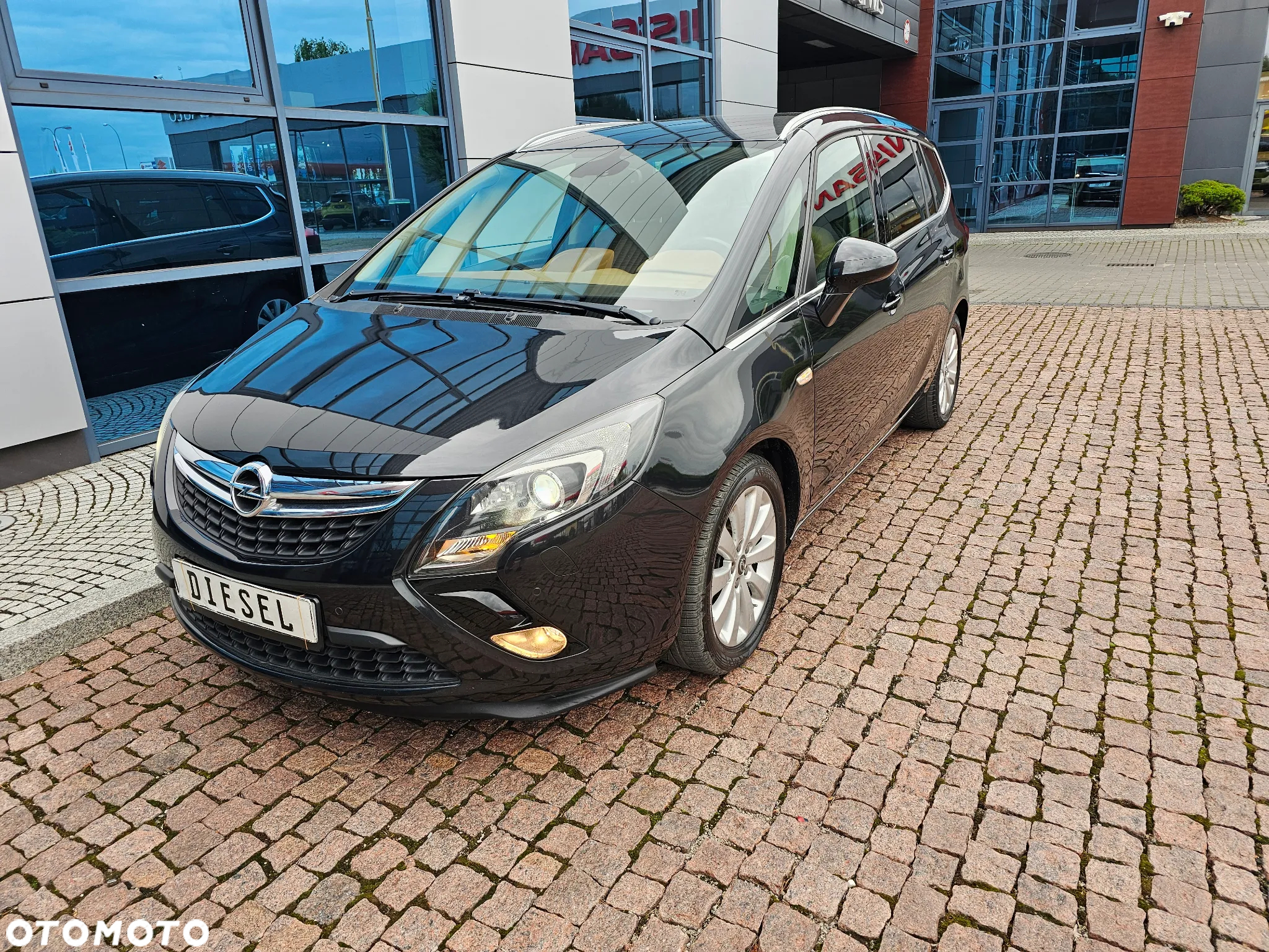 Opel Zafira Tourer 2.0 CDTI Automatik Business Innovation - 2