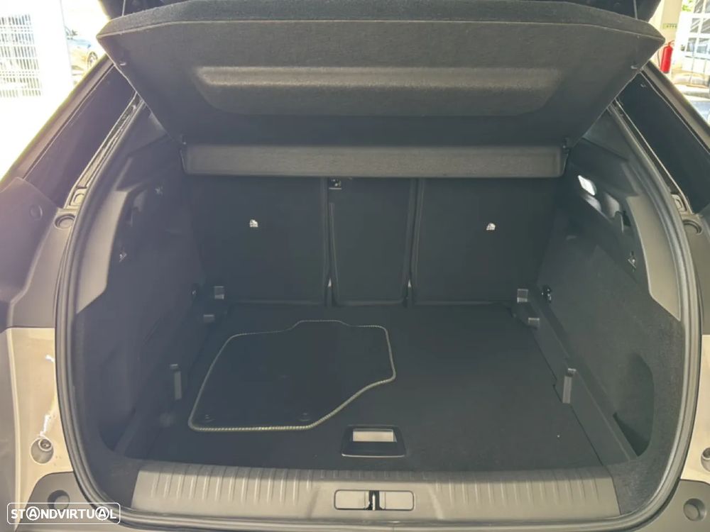 Peugeot 3008 1.2 Hybrid GT e-DCS6 - 6