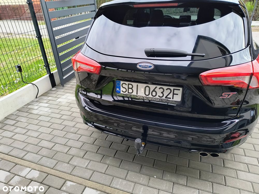Ford Focus 2.0 EcoBlue ST - 13