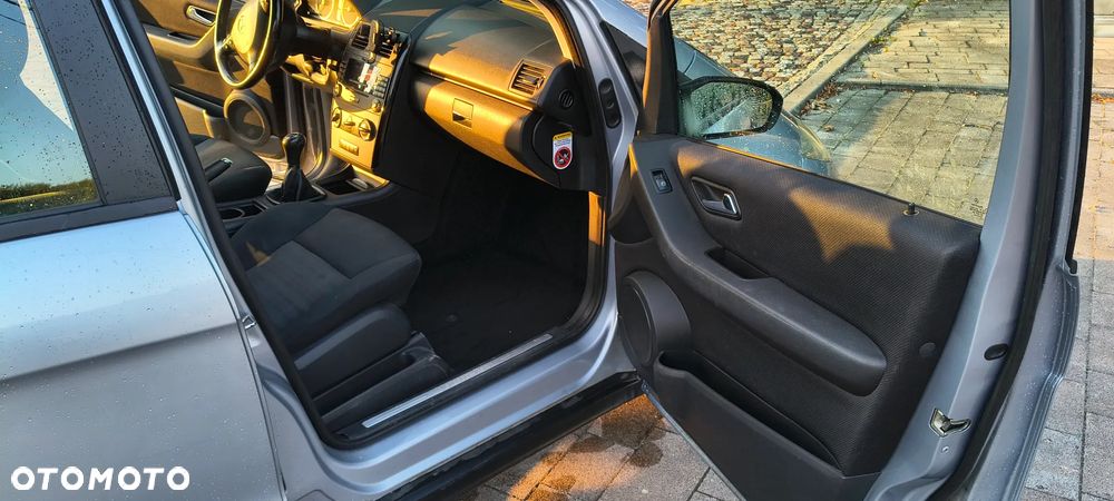 Mercedes-Benz Klasa A 180 CDI Avantgarde - 9