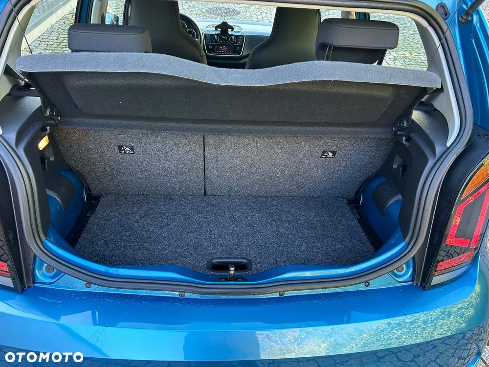 Volkswagen up! 1.0 street EU6 - 7