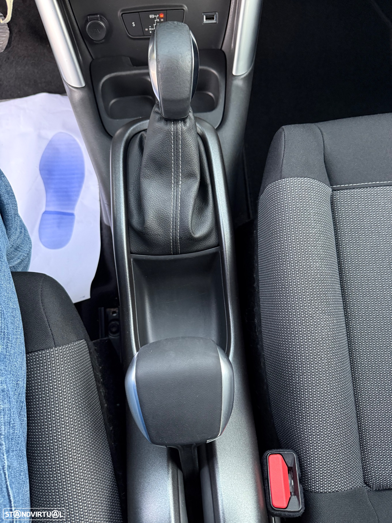 Citroën C3 Aircross 1.5 BlueHDi Shine EAT6 S&S - 23