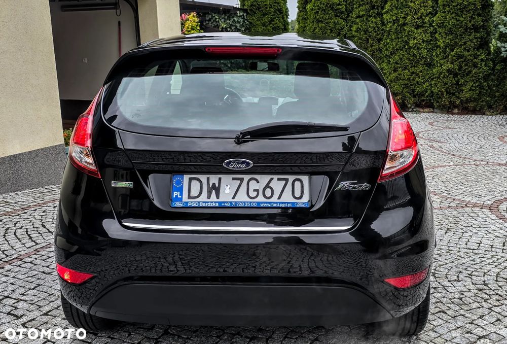 Ford Fiesta 1.0 EcoBoost Titanium - 12