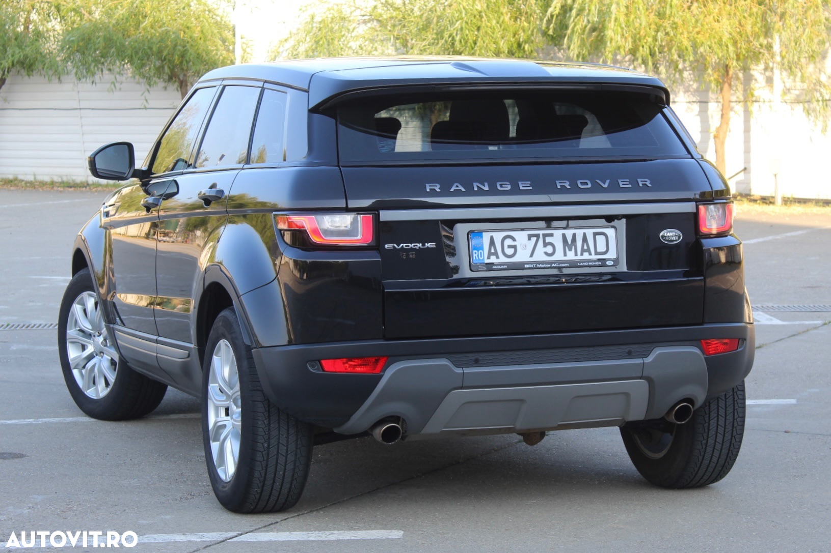 Land Rover Range Rover Evoque - 23