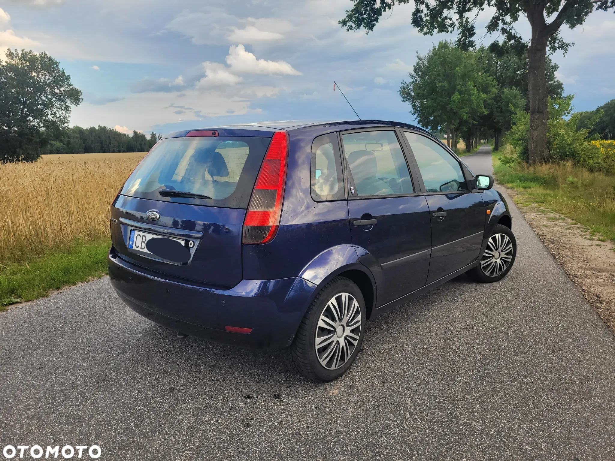 Ford Fiesta 1.4 Ghia - 4