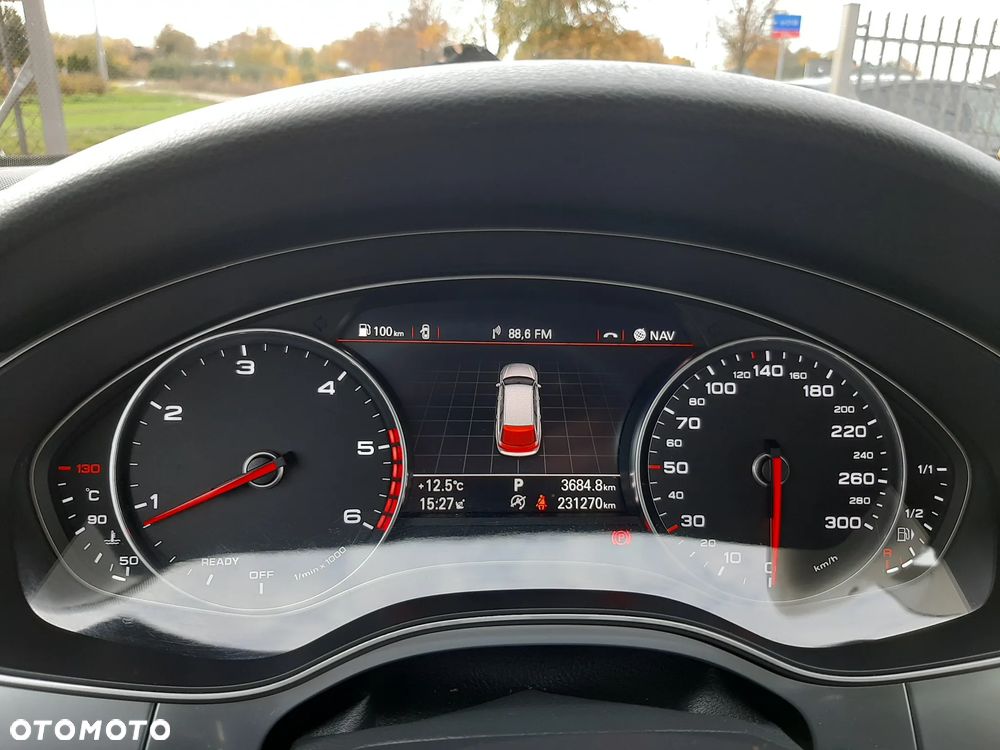 Audi A6 Avant 2.0 TDI Ultra S tronic - 13