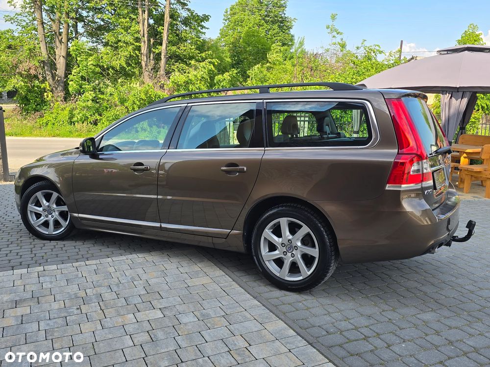 Volvo V70 D4 Geartronic Summum - 16