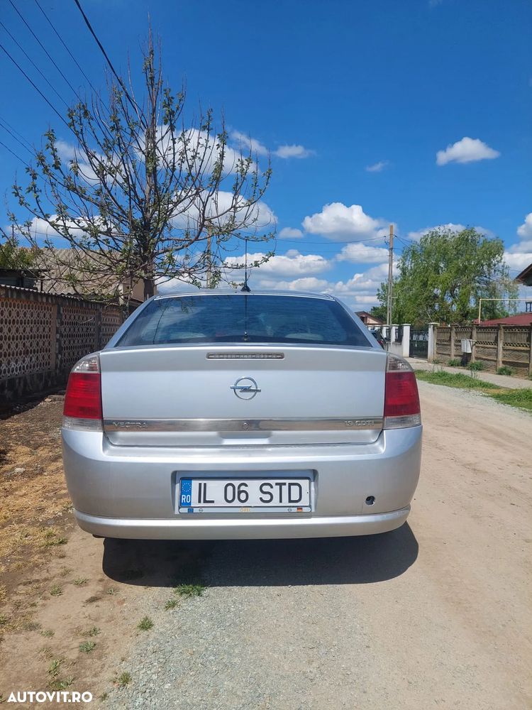 Opel Vectra 1.9 CDTI Elegance - 4