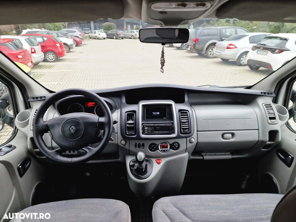 Renault Trafic Grand Passenger L2H1 Authentique - 5