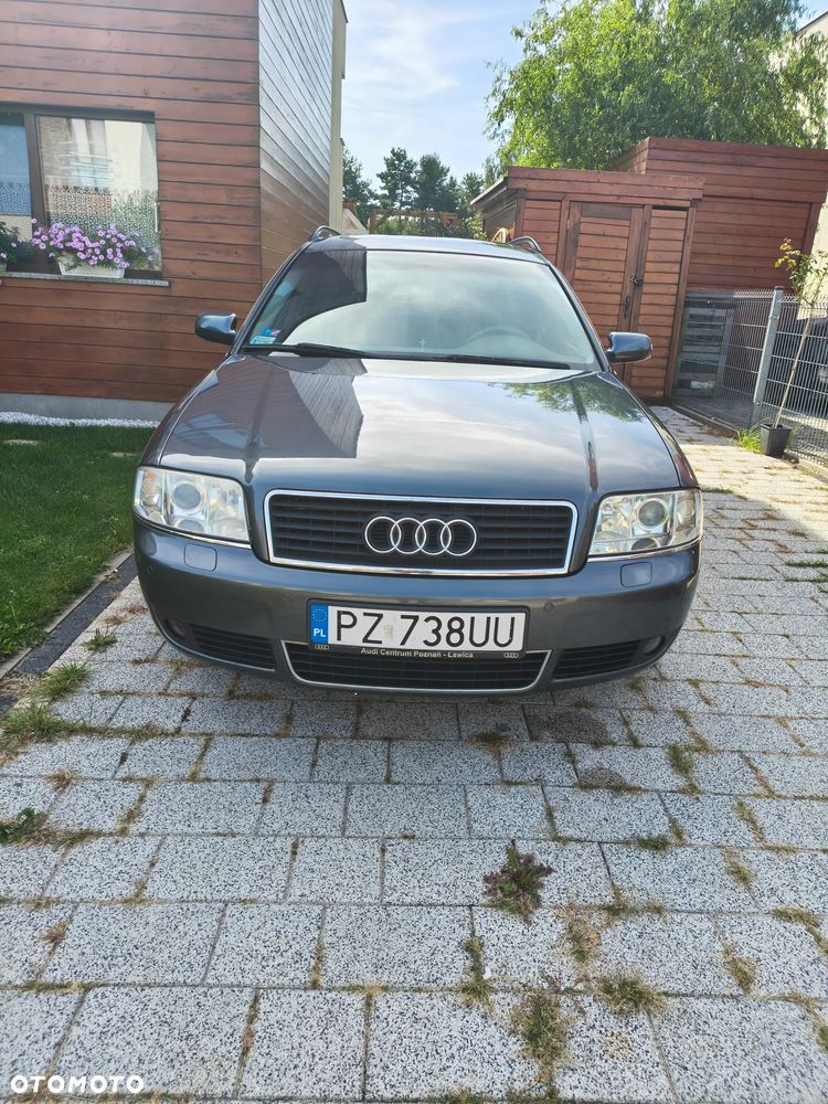 Audi A6 Avant - 16
