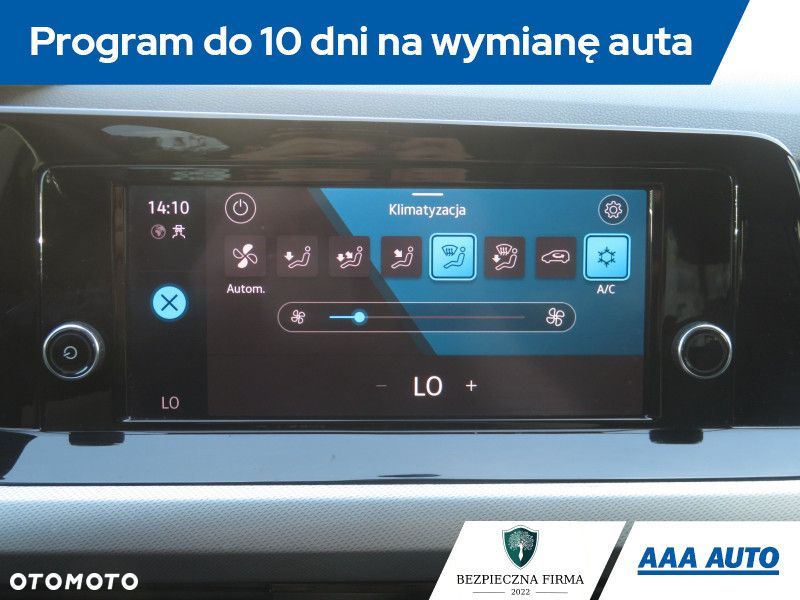Volkswagen Golf - 20