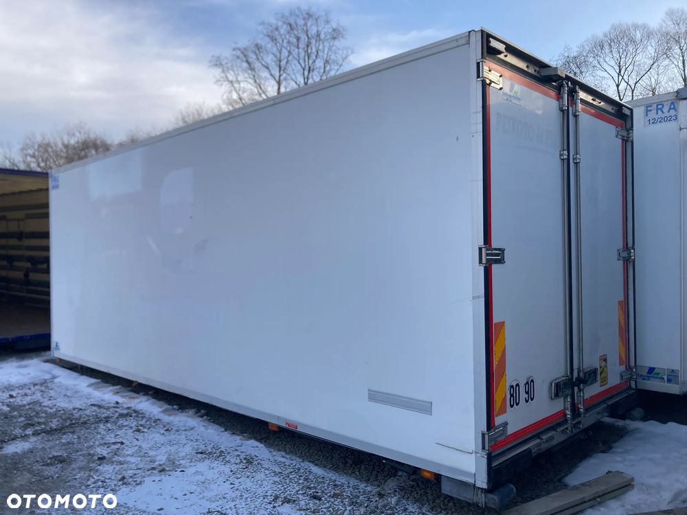 Zabudowa kontener chłodnia izoterma magazyn, Carrier 750 - 2