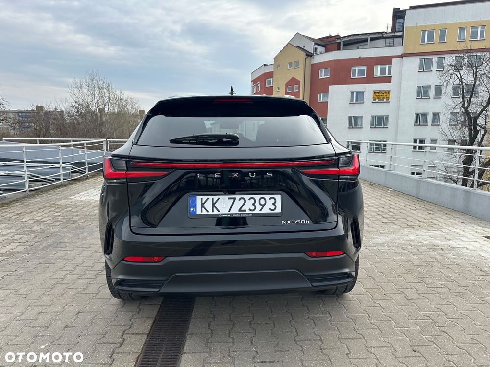 Lexus NX 350h Omotenashi AWD - 8