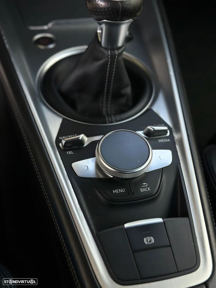 Audi TT Coupé 2.0 TDI S-line - 24