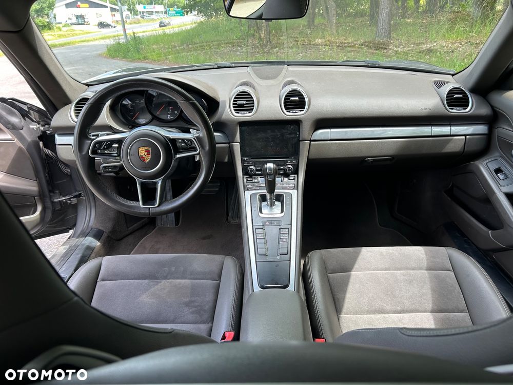 Porsche 718 Cayman T PDK - 14