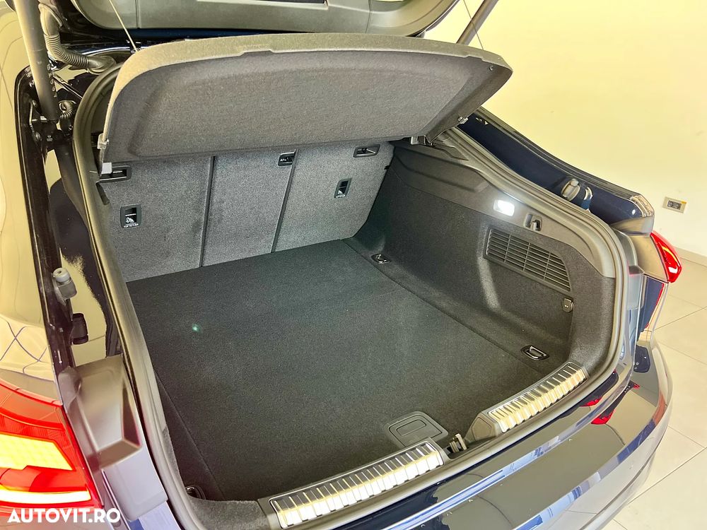 Audi A5 40 TFSI quattro S tronic - 36