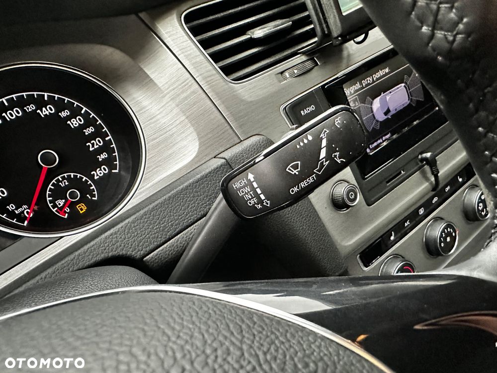 Volkswagen Golf Variant 2.0 TDI BlueMotion Technology Cup - 24