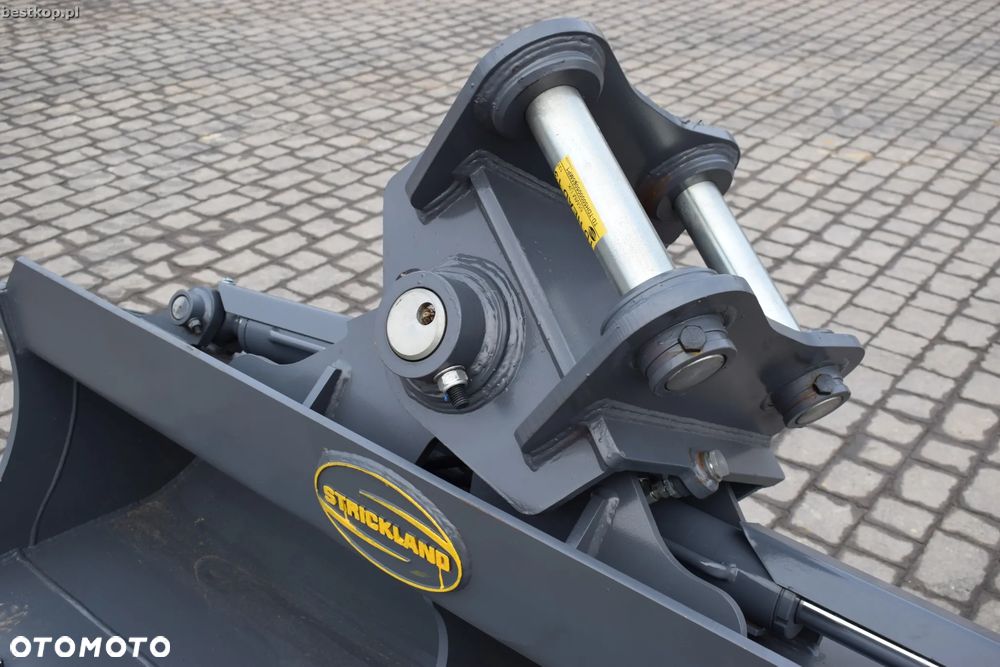 Łyżka skarpowa hydrauliczna Strickland Ø65 0.7m3 180cm - 24