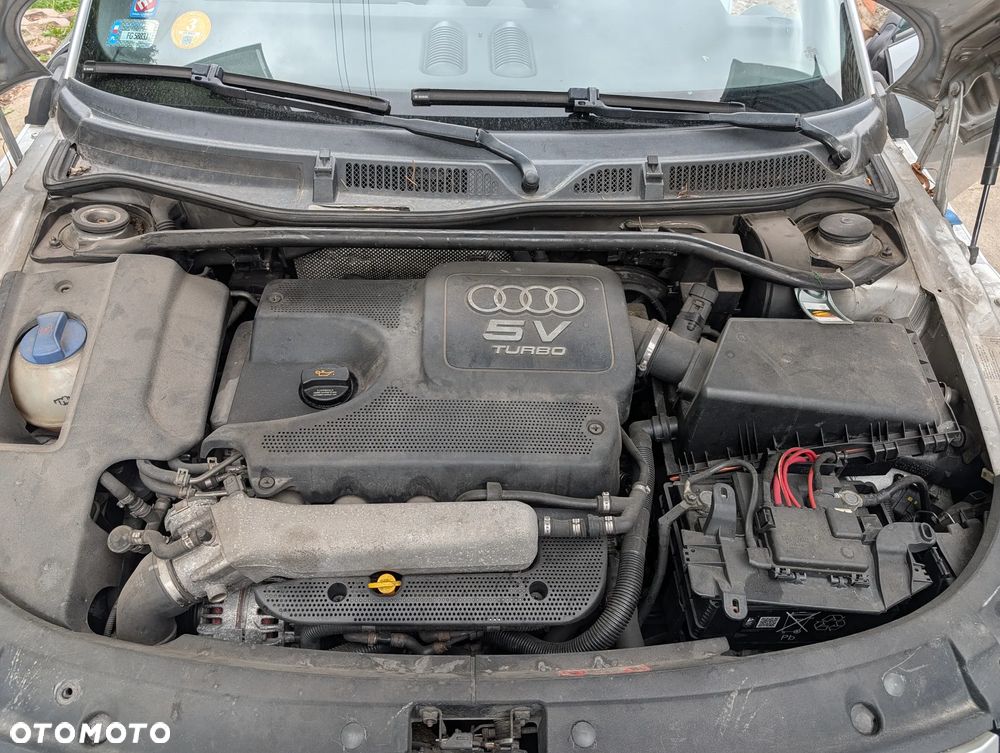 Audi TT Roadster 1.8 T quattro - 11
