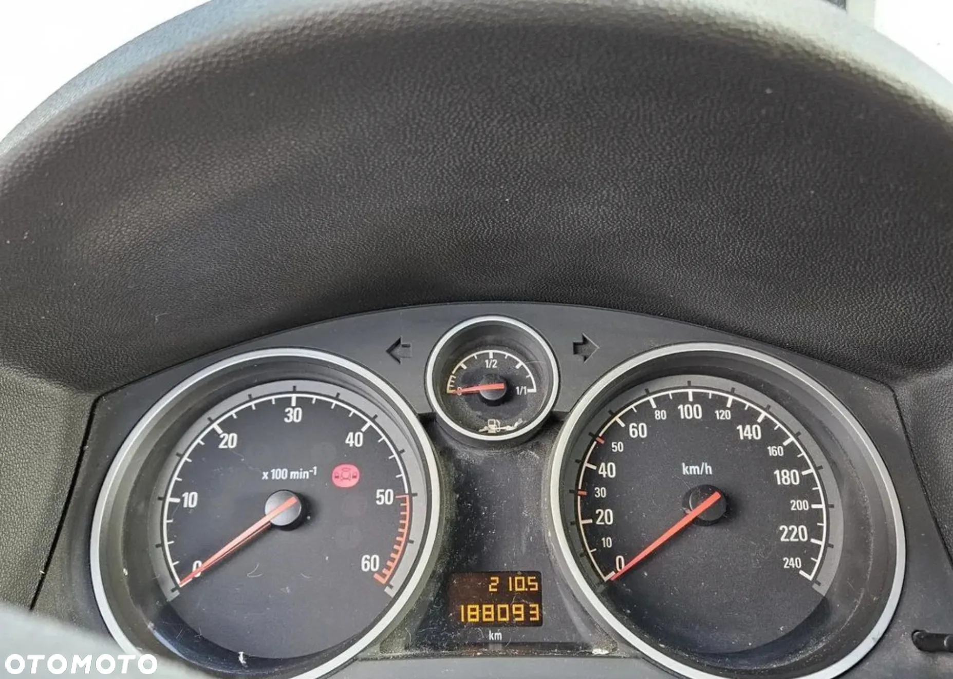 Opel Astra 1.7 CDTI DPF - 4