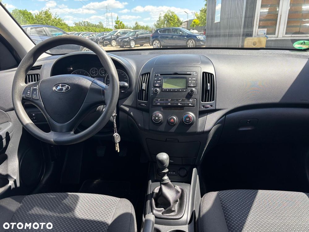 Hyundai i30 1.4 Base - 20