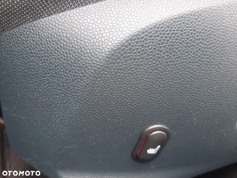 Ford Fiesta 1.25 SYNC Edition - 16